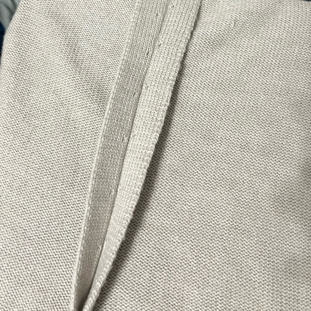 Athleta Nopa 100% Merino Wool Pullover Long Sleeve Beige Sweater Size Small - Picture 8 of 9